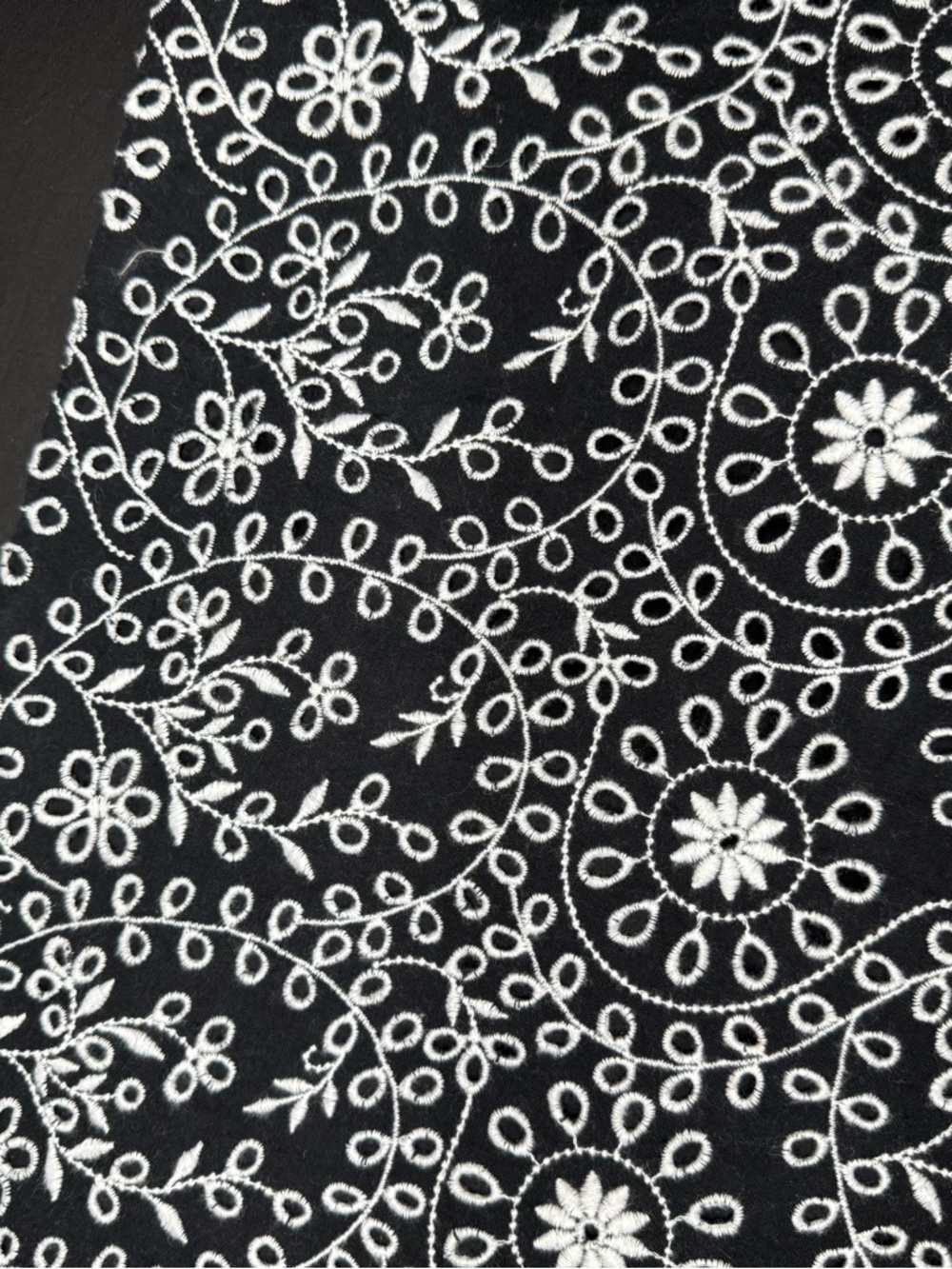 LOFT Black Skirt with White Eyelet Embroidery - Picture 2 of 4